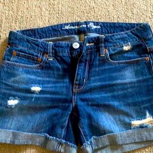 American Eagle Baggy Fit shorts